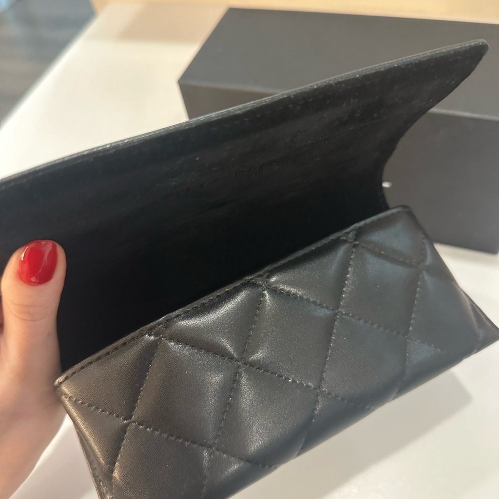CHANEL Black Sunglasses with Silver Logo - Picture 8 of 12